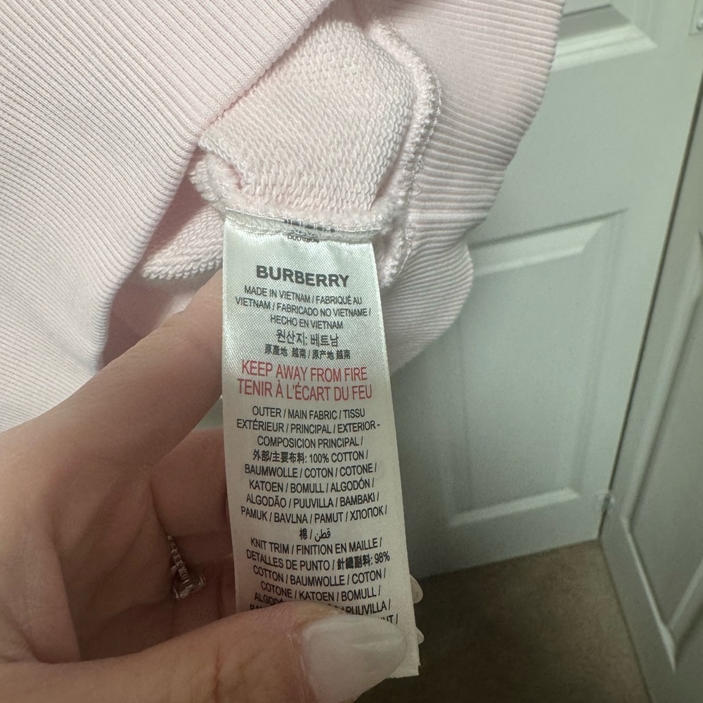 Burberry Light Pink Crew Neck Sweater - Picture 3 of 4